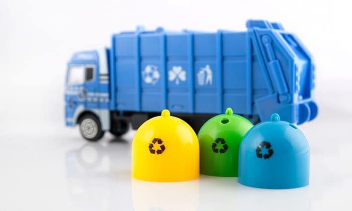 trash-truck-toy