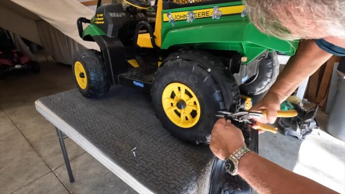 Step by Step to Add Traction to Plastic Power Wheels