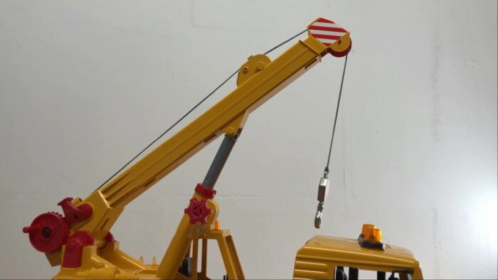 Factors to Consider When Choosing Toy Cranes - Power Source